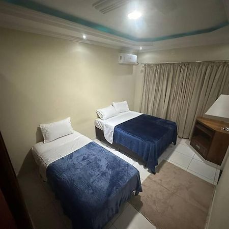 Linda Casa A 200M Da Basilica Nova Villa Aparecida  Dış mekan fotoğraf