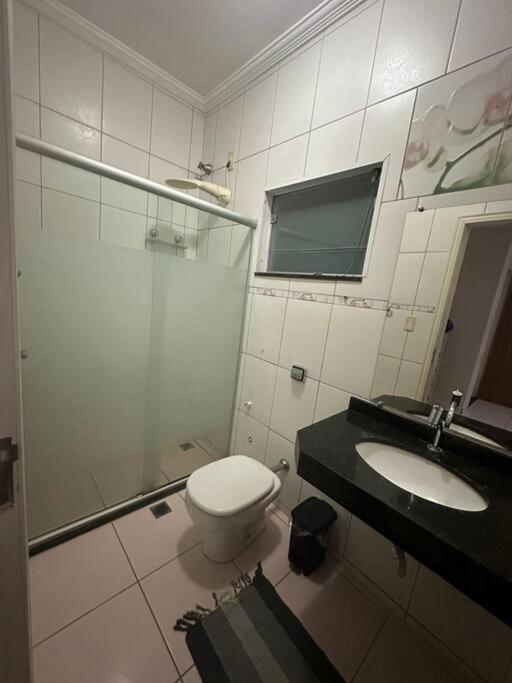 Linda Casa A 200M Da Basilica Nova Villa Aparecida  Dış mekan fotoğraf